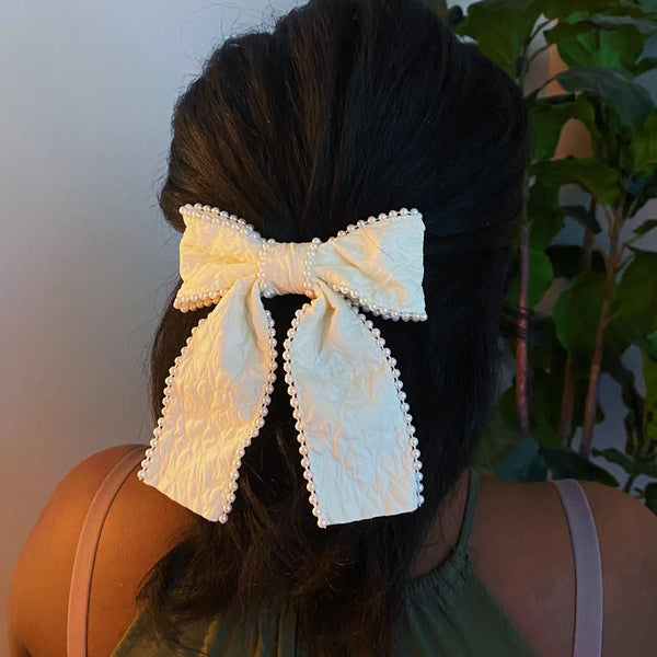 Palace Pearl Embellished Hair Barrette Bow