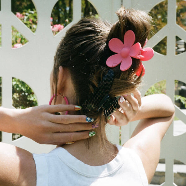 Big Daisy Hair Clip and Accessories by Lovely Curated Things
